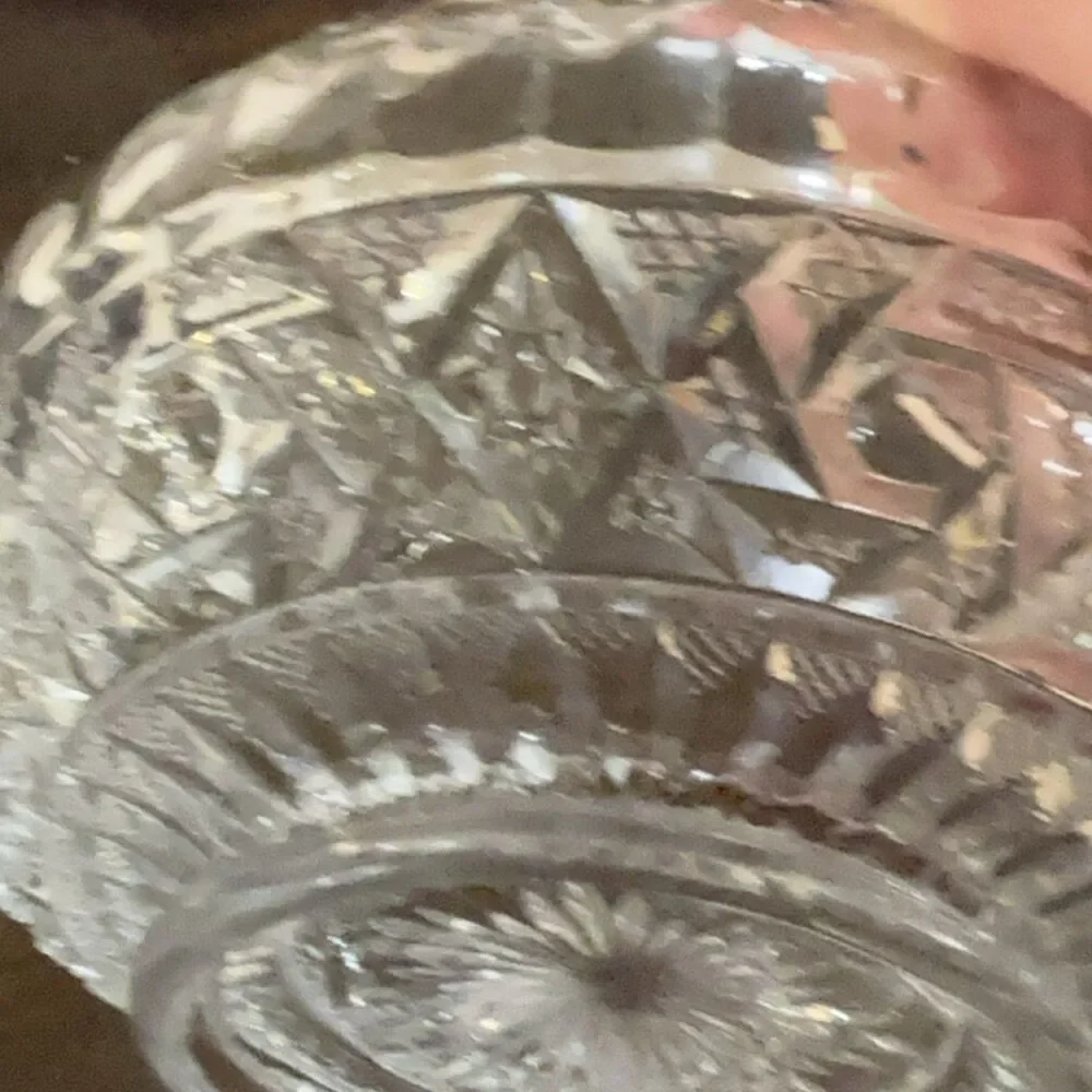 L.E. Smith Clear Cut Glass Decorative Bowl Starburst Sawtooth Rim 6